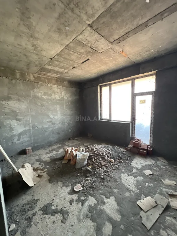 Satılır 3 otaqlı mənzil 125 m²