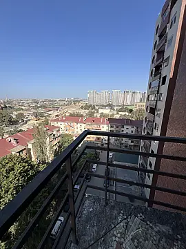 Satılır 3 otaqlı mənzil 125 m²