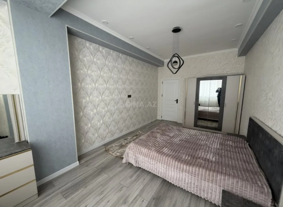 Kirayə verilir 3 otaqlı mənzil 105 m²