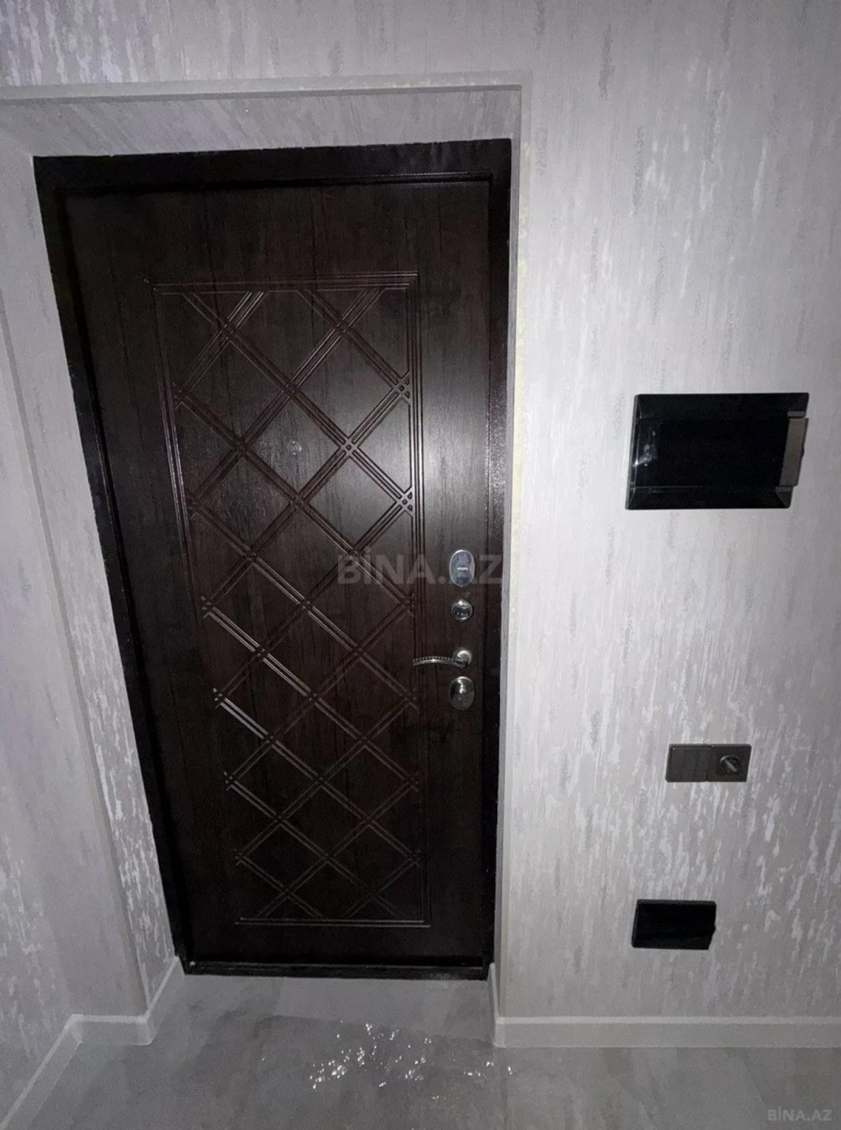 Kirayə verilir 3 otaqlı mənzil 105 m²