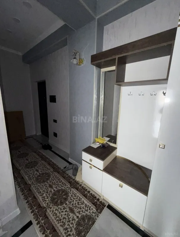 Kirayə verilir 3 otaqlı mənzil 105 m²