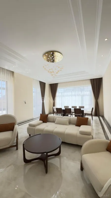Satılır 7 otaqlı həyət evi 600 m²