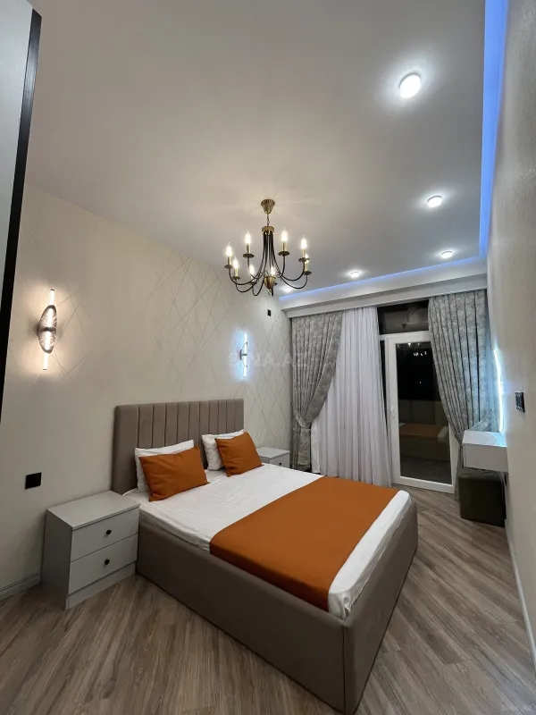 Satılır 2 otaqlı mənzil 55 m²