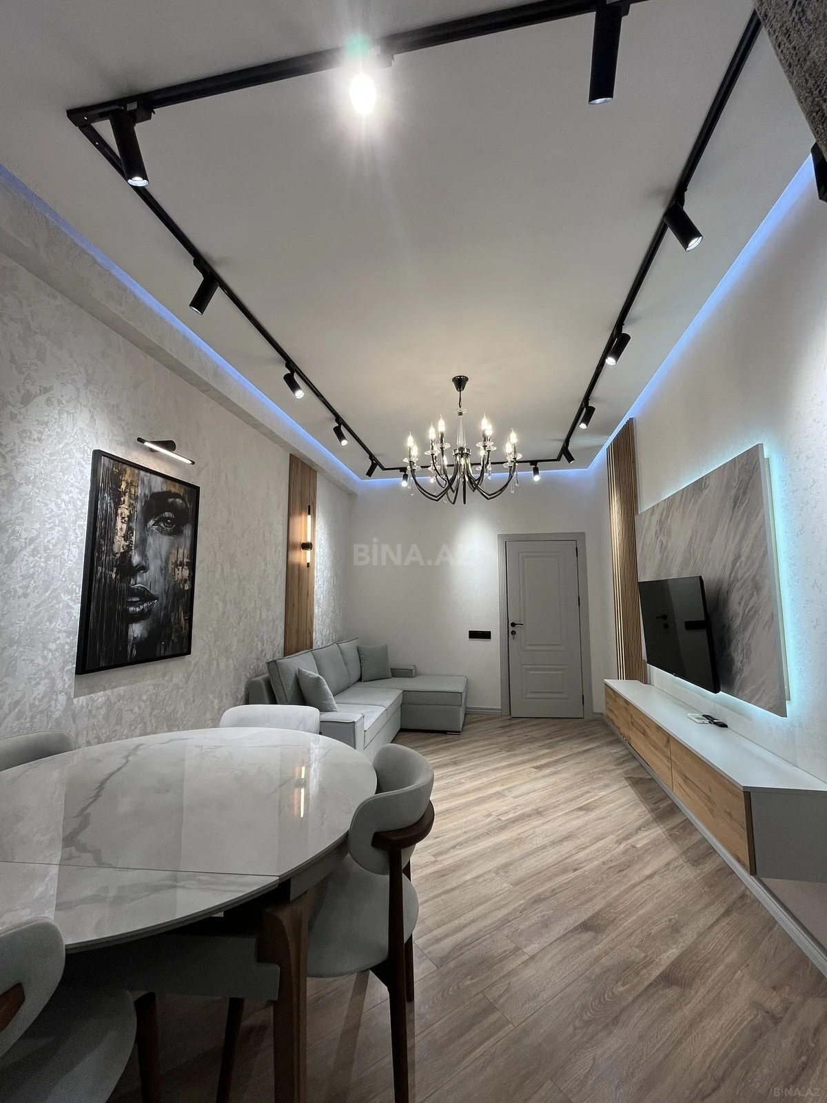 Satılır 2 otaqlı mənzil 55 m²