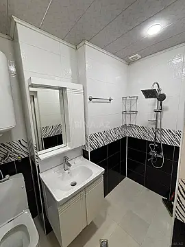 Kirayə verilir 2 otaqlı mənzil 50 m²