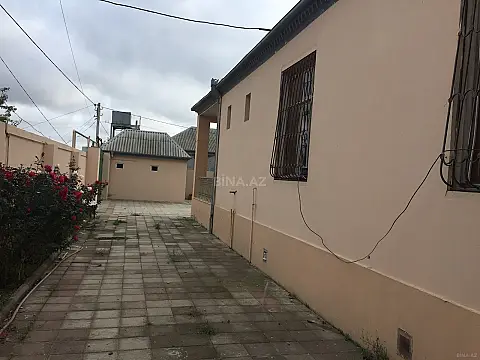 Satılır 4 otaqlı həyət evi 170 m²