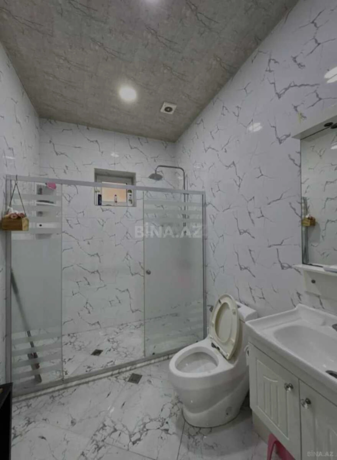 Satılır 4 otaqlı həyət evi 160 m²