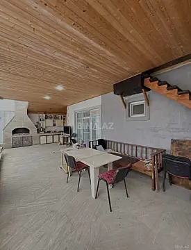 Satılır 4 otaqlı həyət evi 160 m²