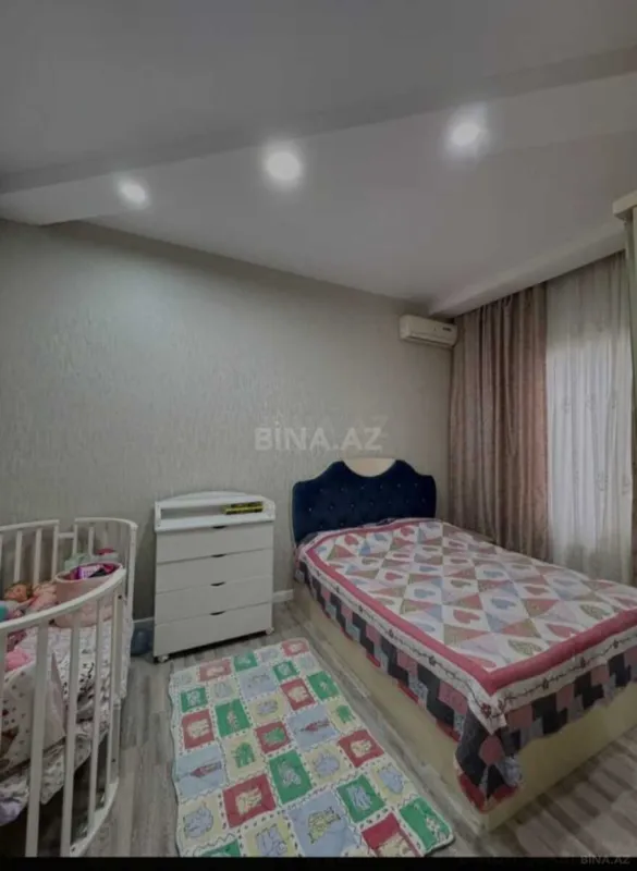 Satılır 4 otaqlı həyət evi 160 m²