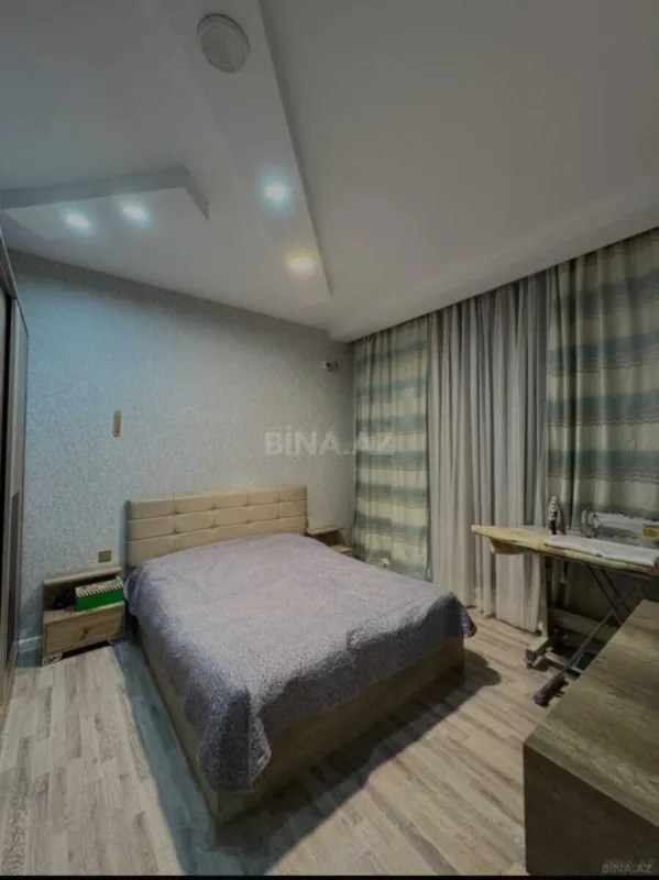 Satılır 4 otaqlı həyət evi 160 m²