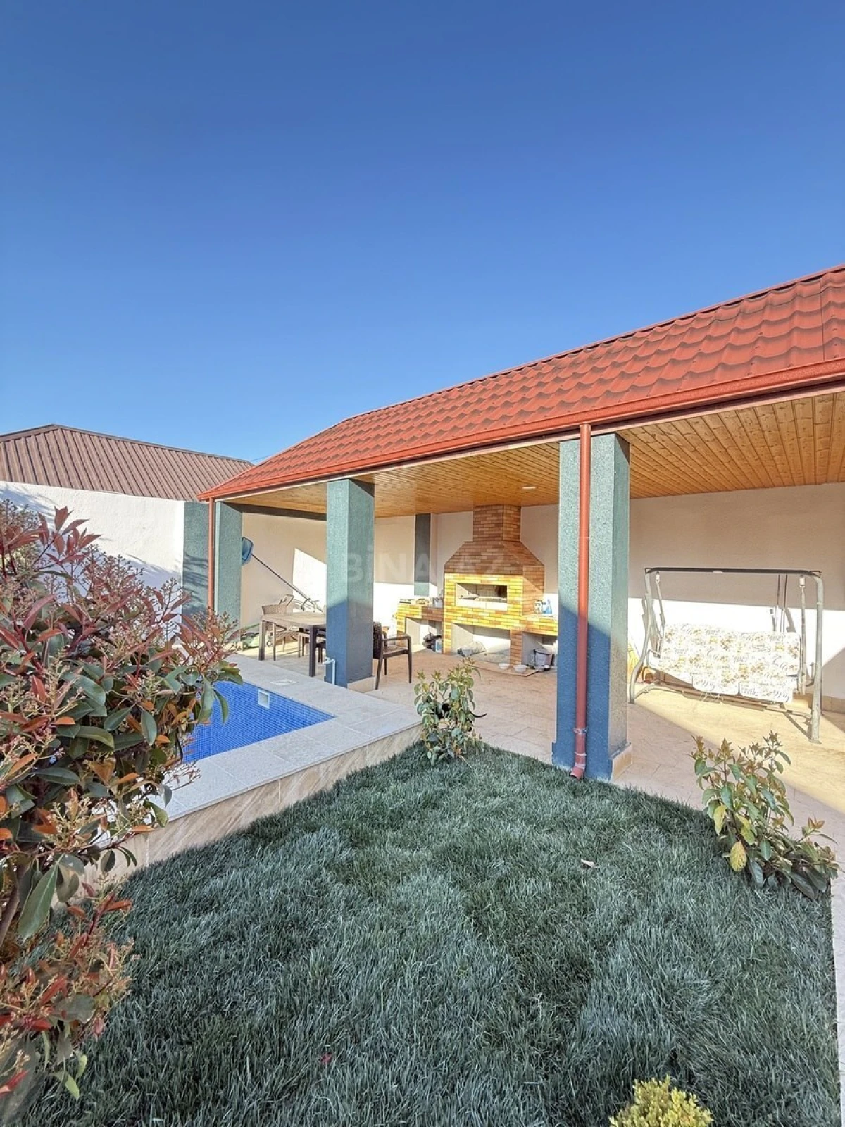 Satılır 4 otaqlı həyət evi 150 m²