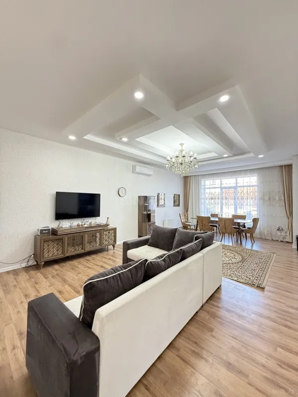 Satılır 4 otaqlı həyət evi 150 m²