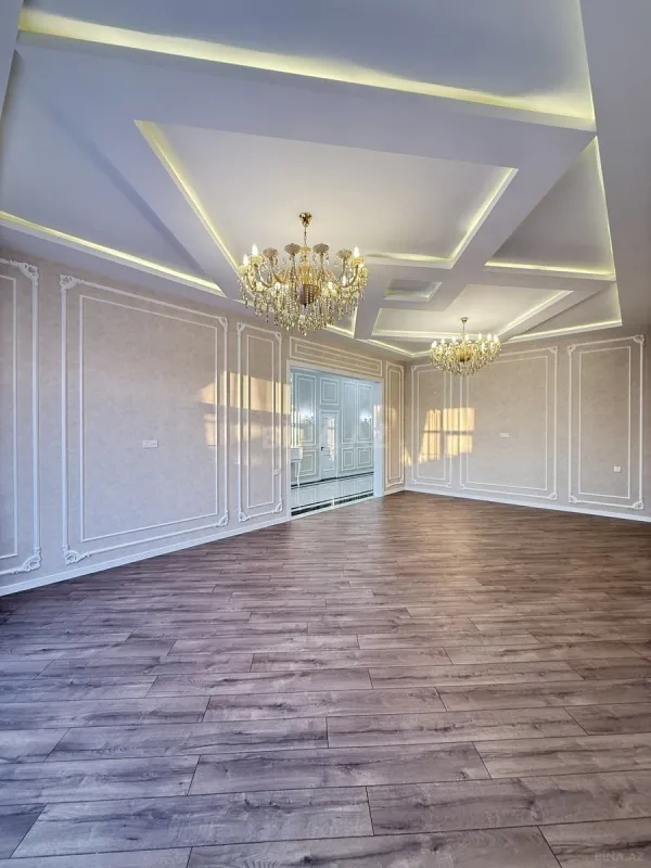 Satılır 5 otaqlı həyət evi 230 m²