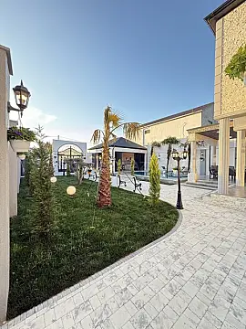 Satılır 5 otaqlı həyət evi 230 m²