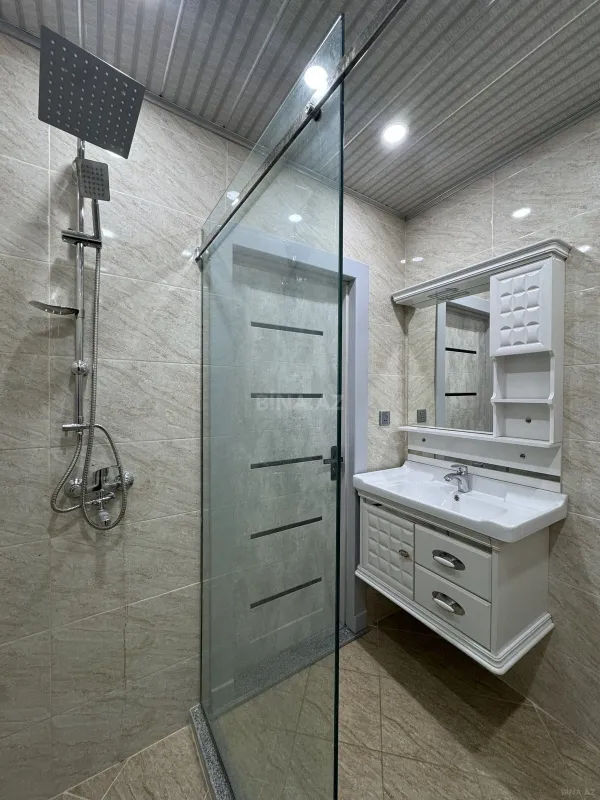 Satılır 2 otaqlı mənzil 75 m²