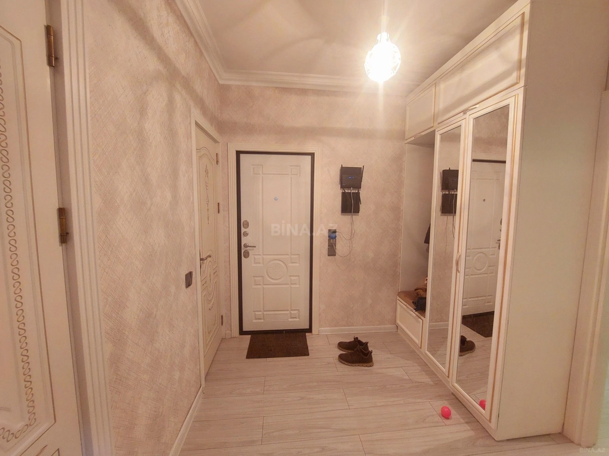 Satılır 3 otaqlı mənzil 75 m²