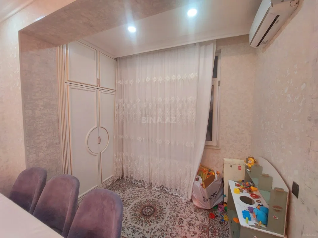 Satılır 3 otaqlı mənzil 75 m²