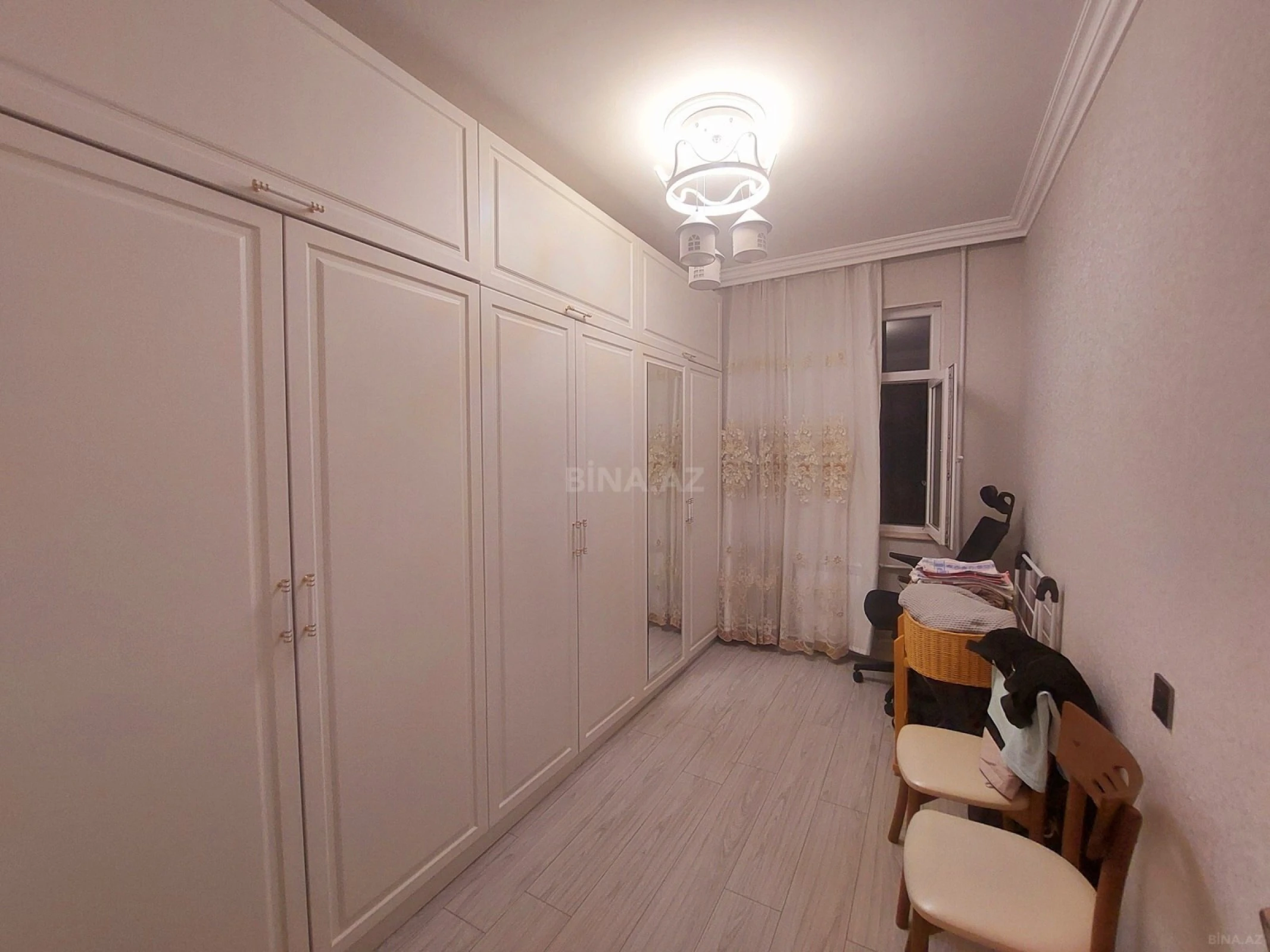 Satılır 3 otaqlı mənzil 75 m²