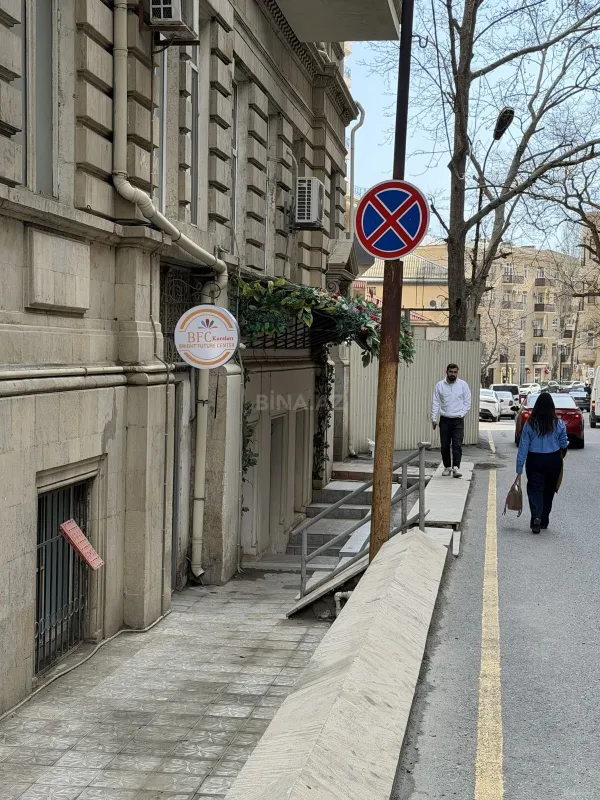 Satılır obyekt 74 m²