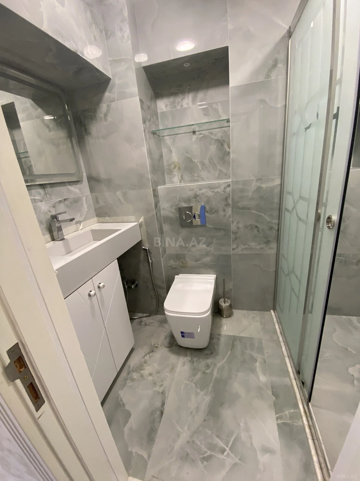 Satılır 3 otaqlı mənzil 70 m²