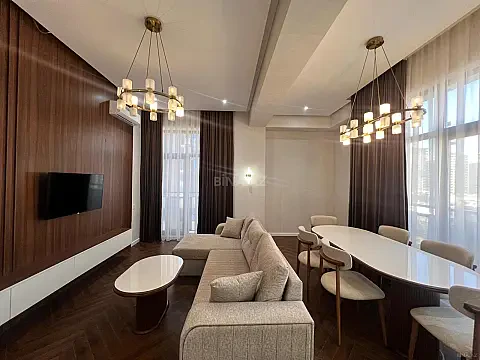 Satılır 3 otaqlı mənzil 125 m² — Bakı, Nəsimi 3 otaq 125.00 m²