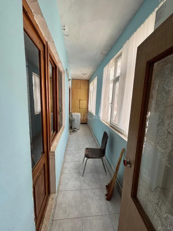 Kirayə verilir 4 otaqlı mənzil 100 m²