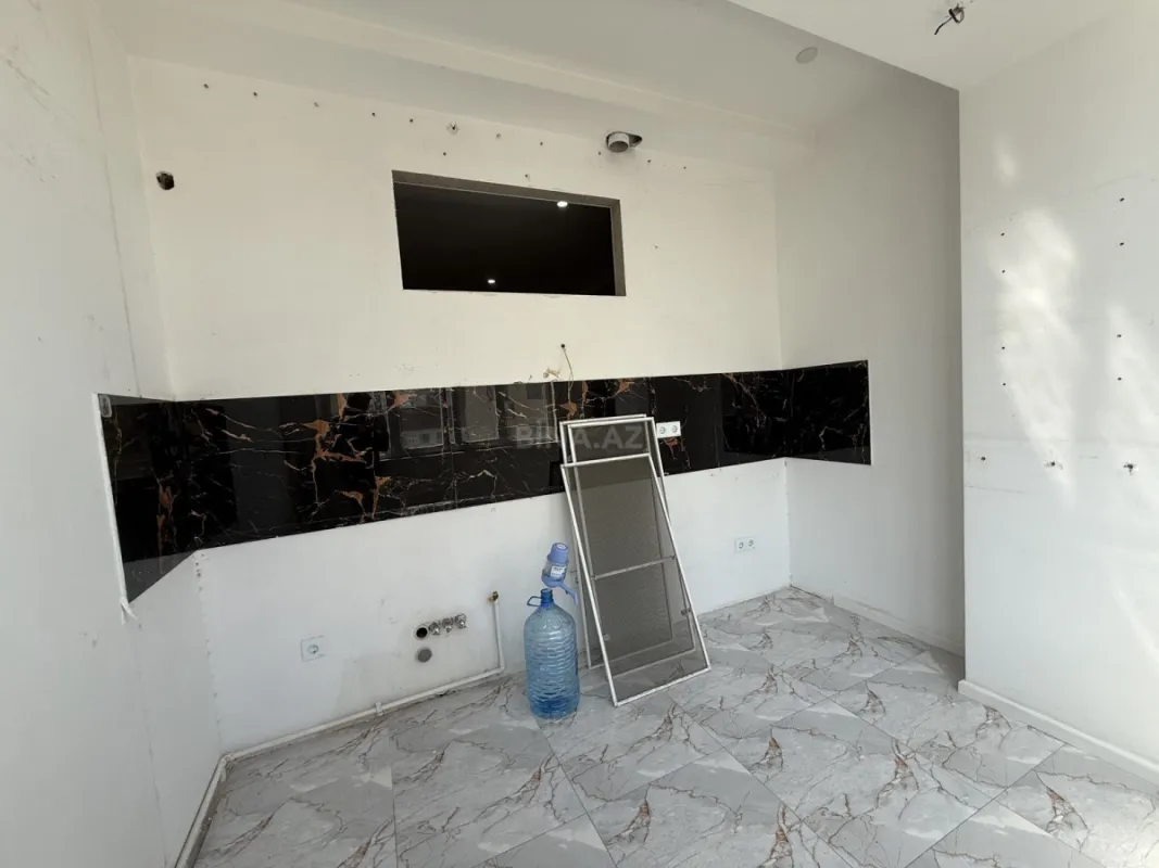 Satılır 2 otaqlı mənzil 65 m²