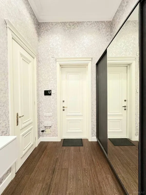 Kirayə verilir 2 otaqlı mənzil 65 m²