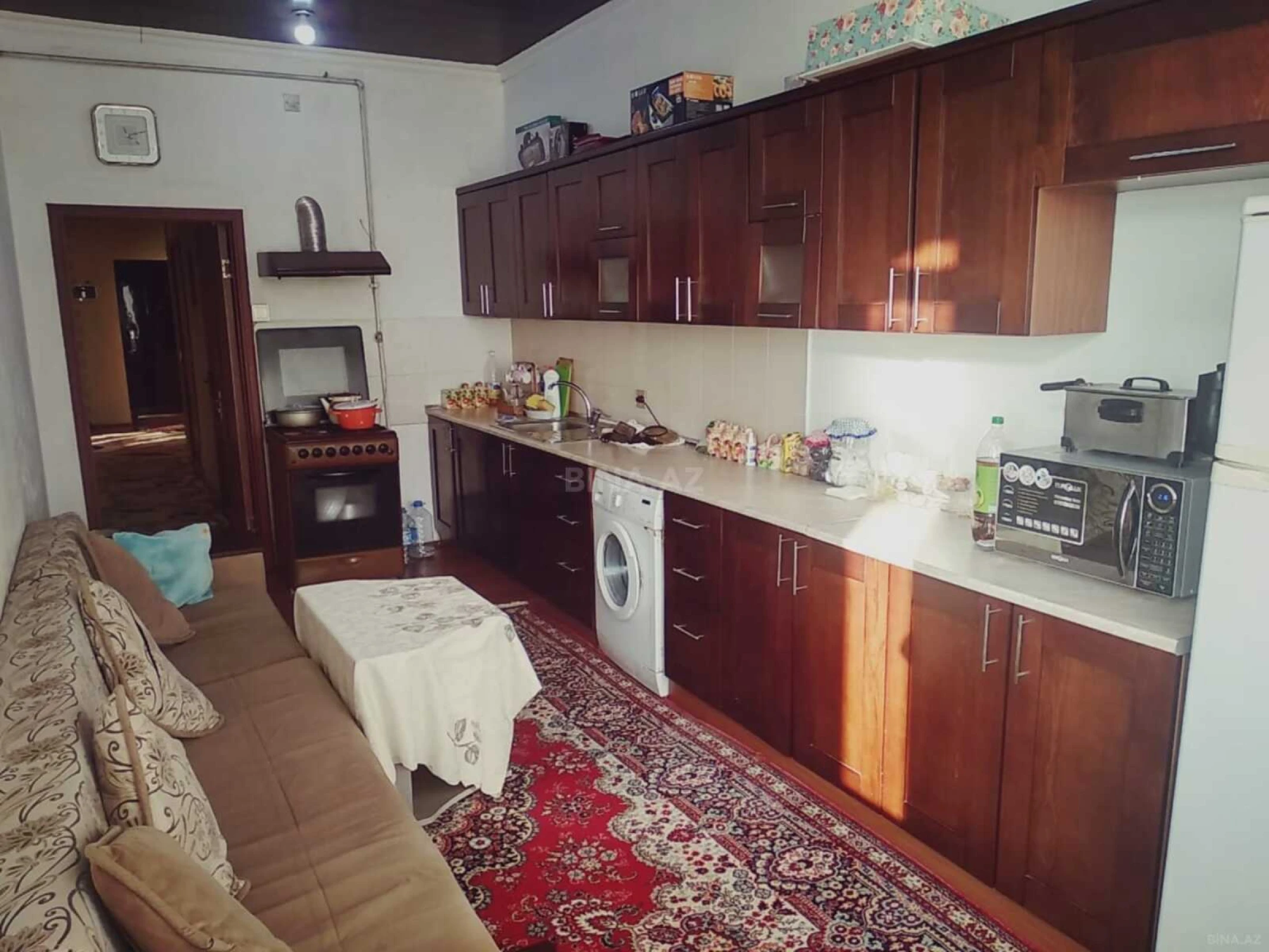 Satılır 4 otaqlı mənzil 126 m²