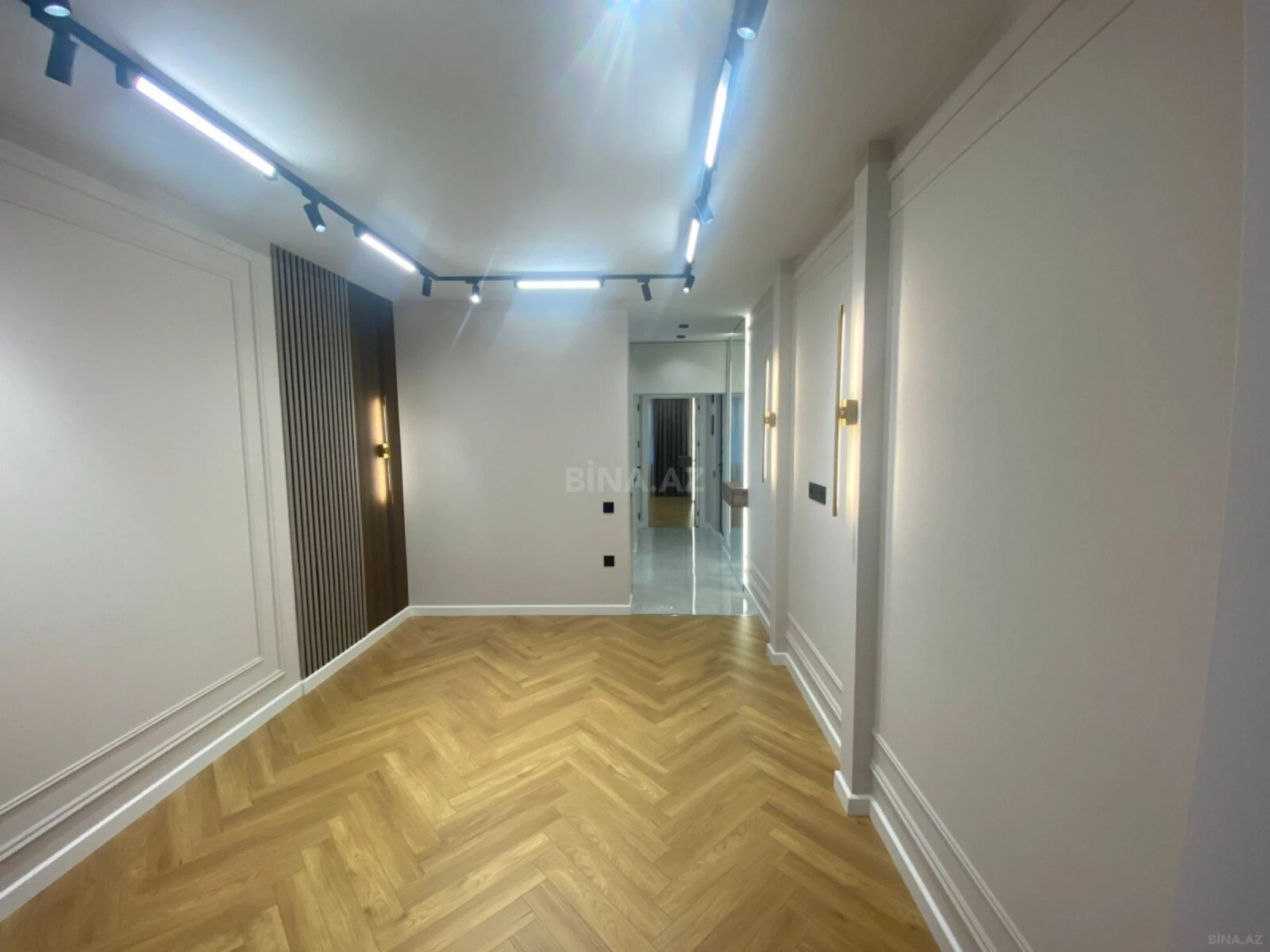 Satılır 2 otaqlı mənzil 42 m²