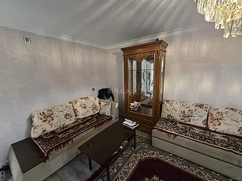 Satılır 1 otaqlı mənzil 40 m²