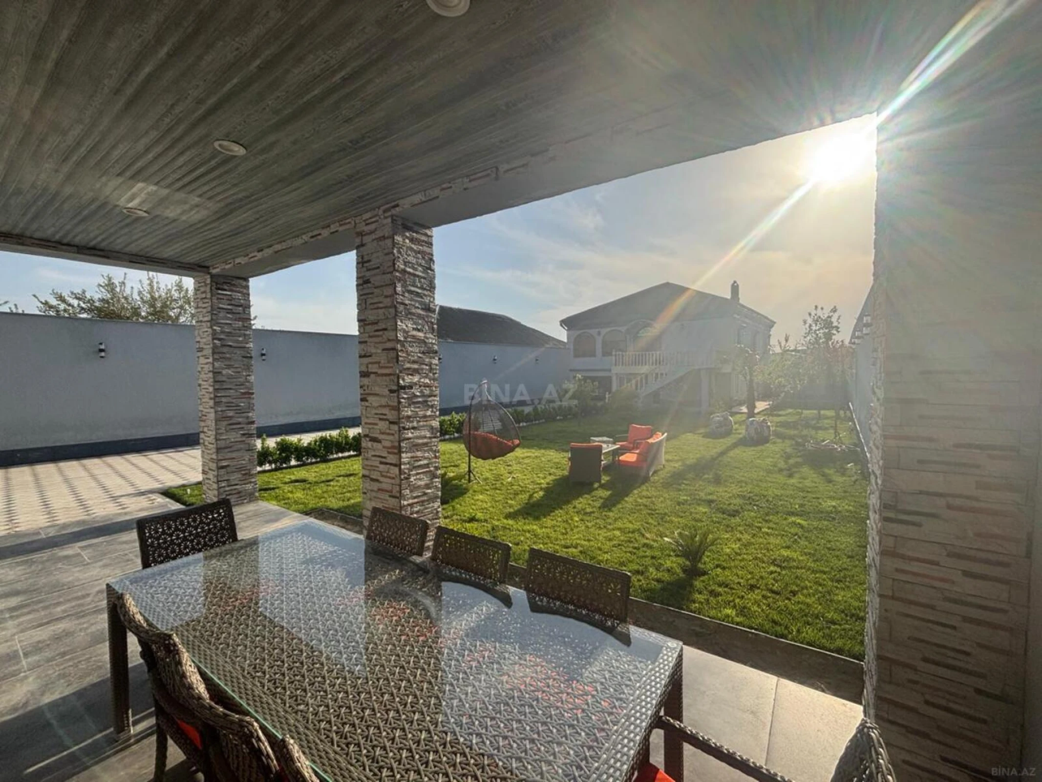 Satılır 6 otaqlı həyət evi 286 m²