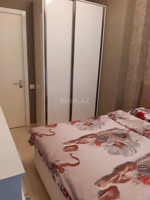 Kirayə verilir 2 otaqlı mənzil 70 m²