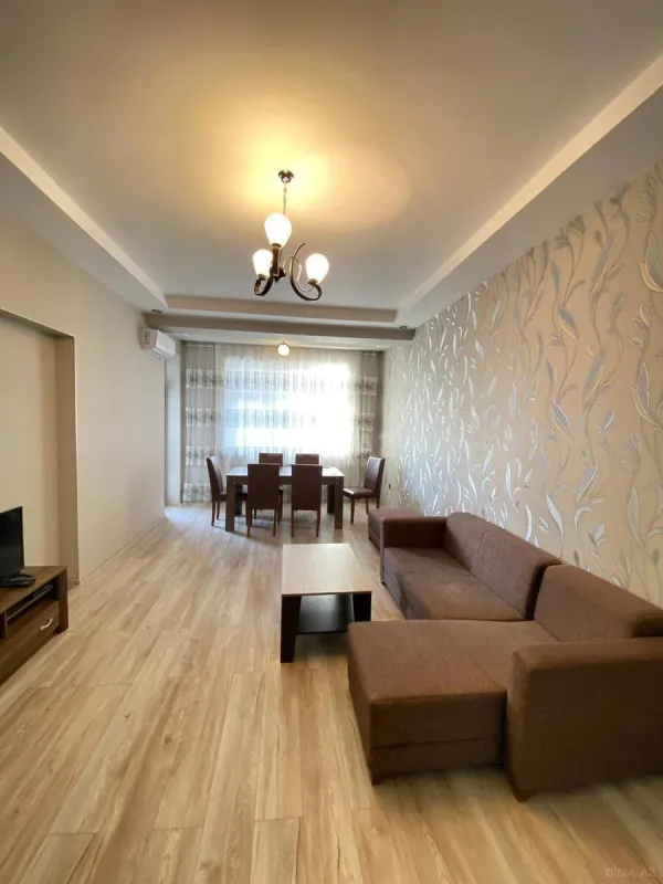 Kirayə verilir 3 otaqlı mənzil 110 m²