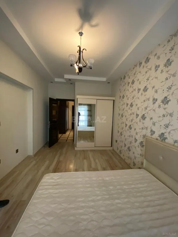 Kirayə verilir 3 otaqlı mənzil 110 m²