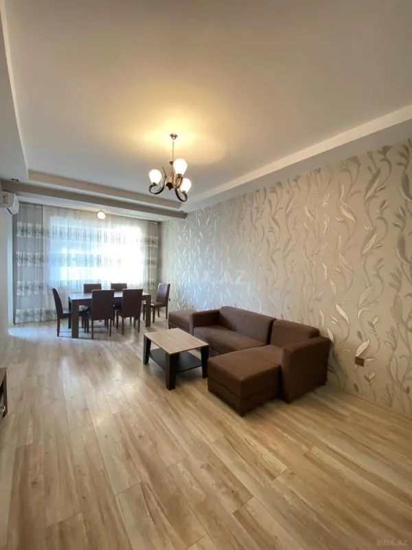Kirayə verilir 3 otaqlı mənzil 110 m²