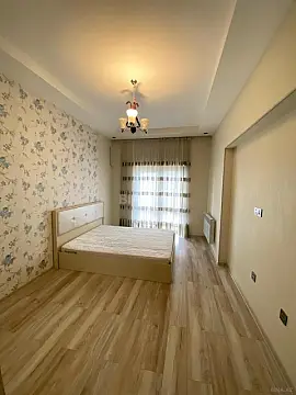 Kirayə verilir 3 otaqlı mənzil 110 m²