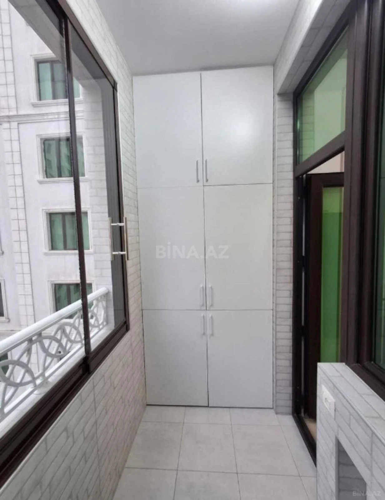 Kirayə verilir 3 otaqlı mənzil 124 m²