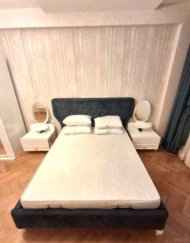 Kirayə verilir 3 otaqlı mənzil 124 m²