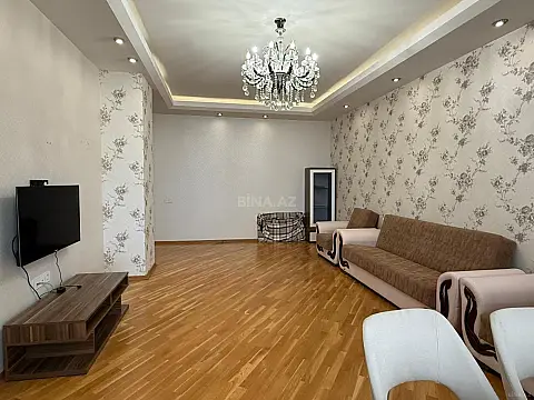 Kirayə verilir 3 otaqlı mənzil 160 m²
