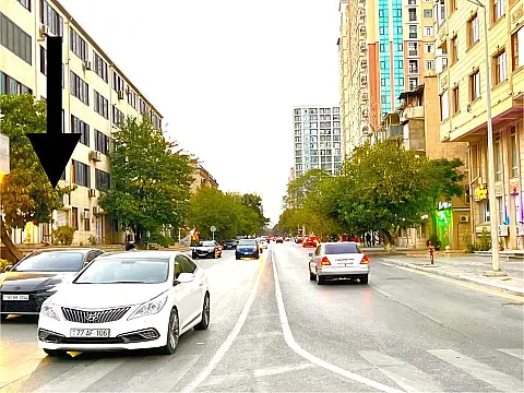 Satılır obyekt 65 m²