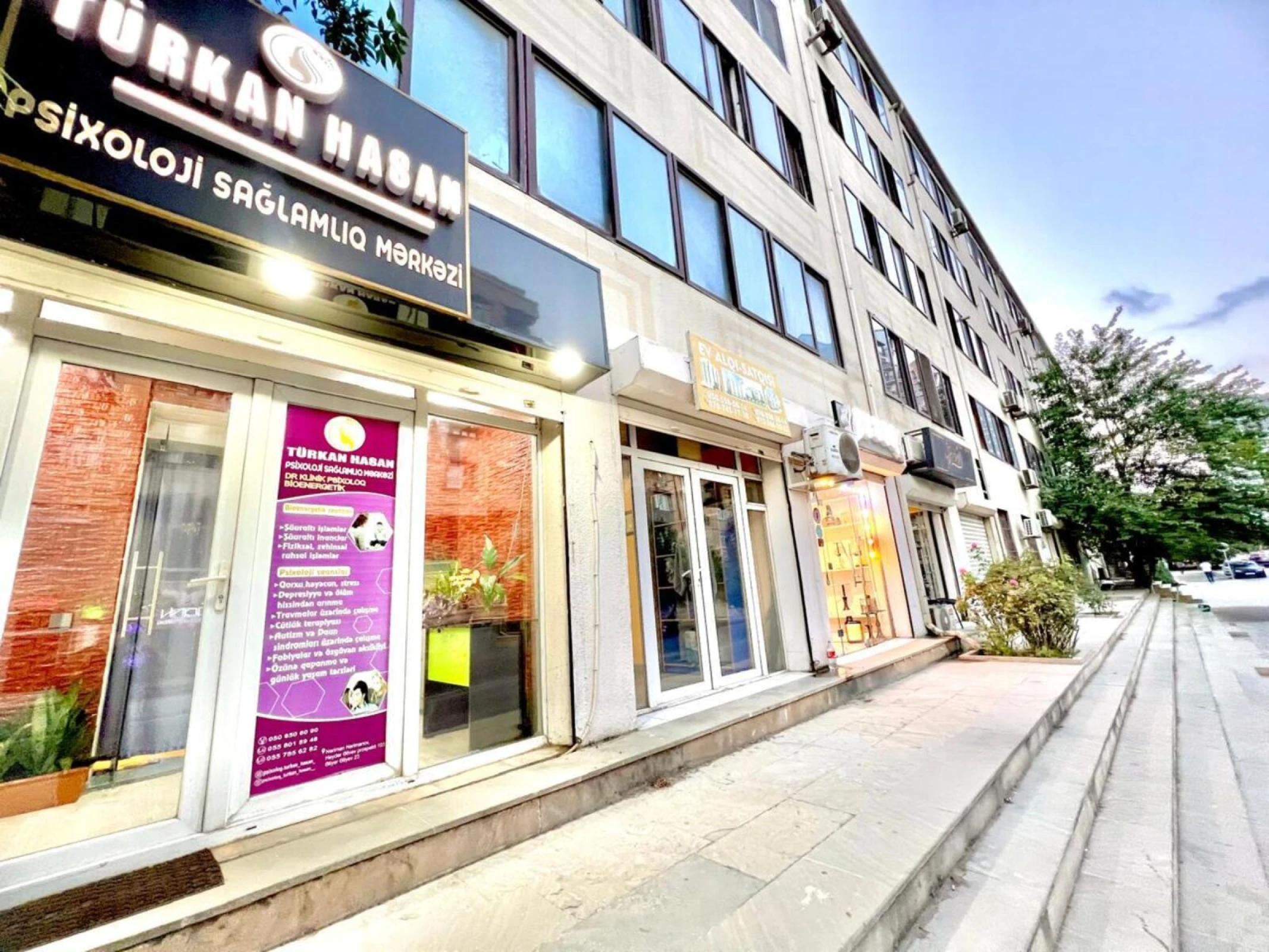 Satılır obyekt 65 m²