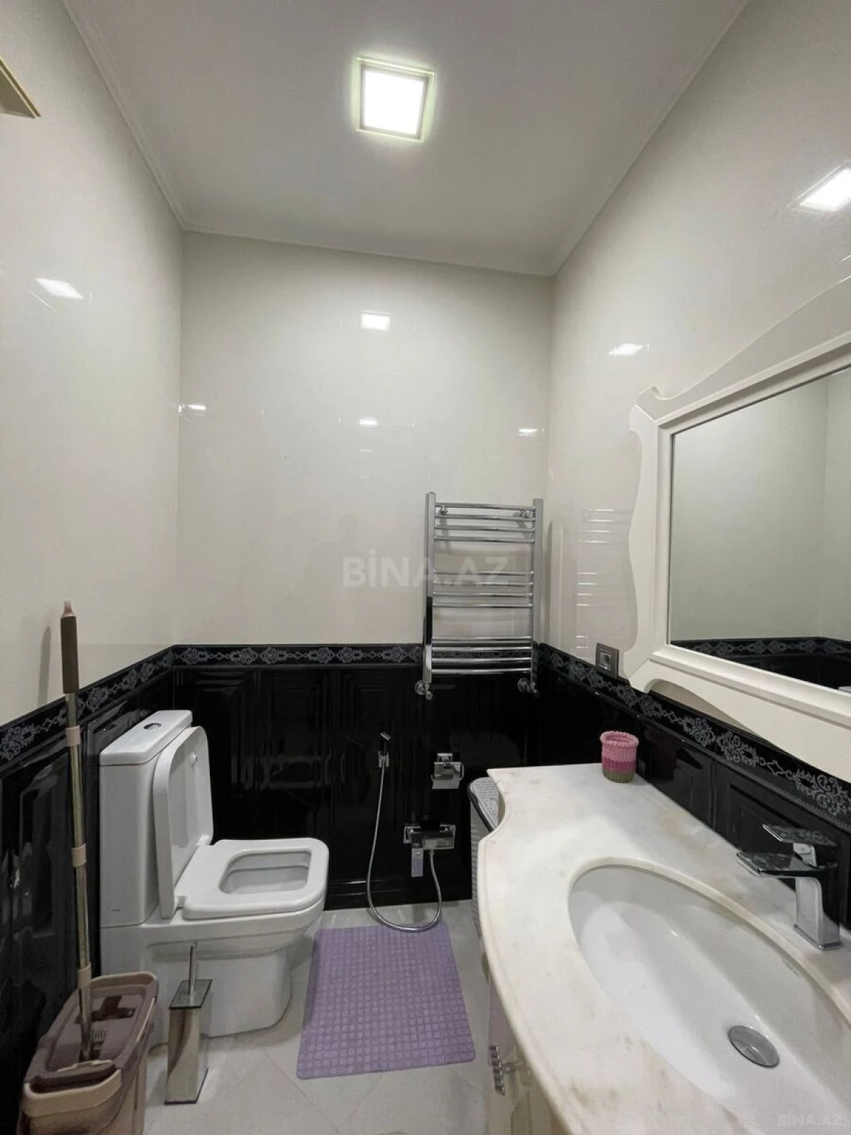 Kirayə verilir 4 otaqlı mənzil 200 m²