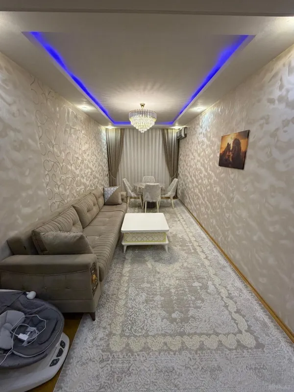 Satılır 2 otaqlı mənzil 78 m²