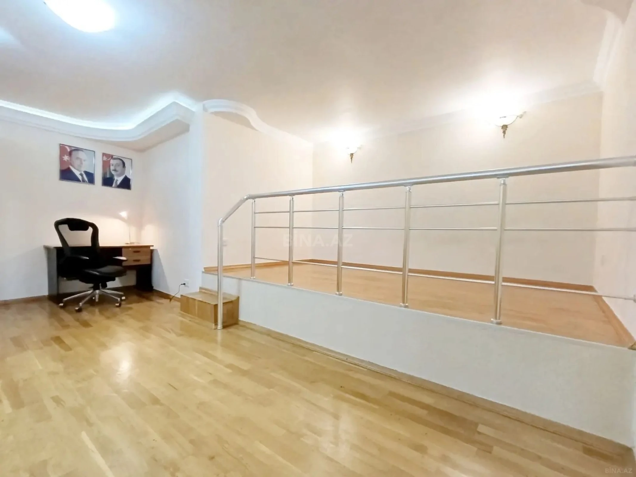 Satılır 2 otaqlı ofis 65 m²