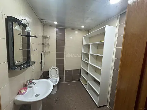 Kirayə verilir 3 otaqlı mənzil 155 m²