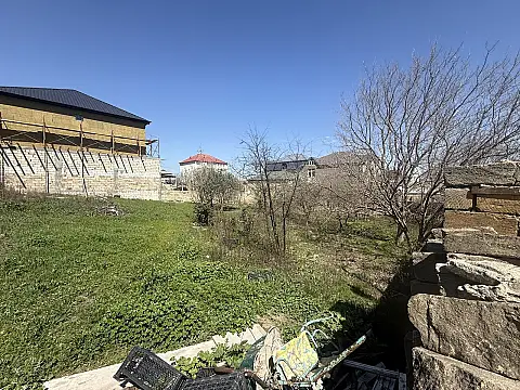 Satılır torpaq sahəsi 8 m²