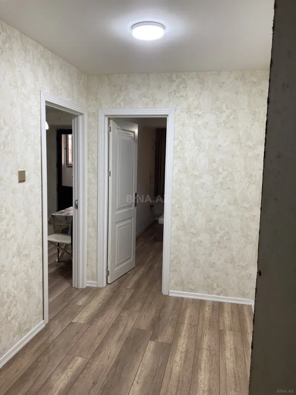 Kirayə verilir 2 otaqlı mənzil 30 m²