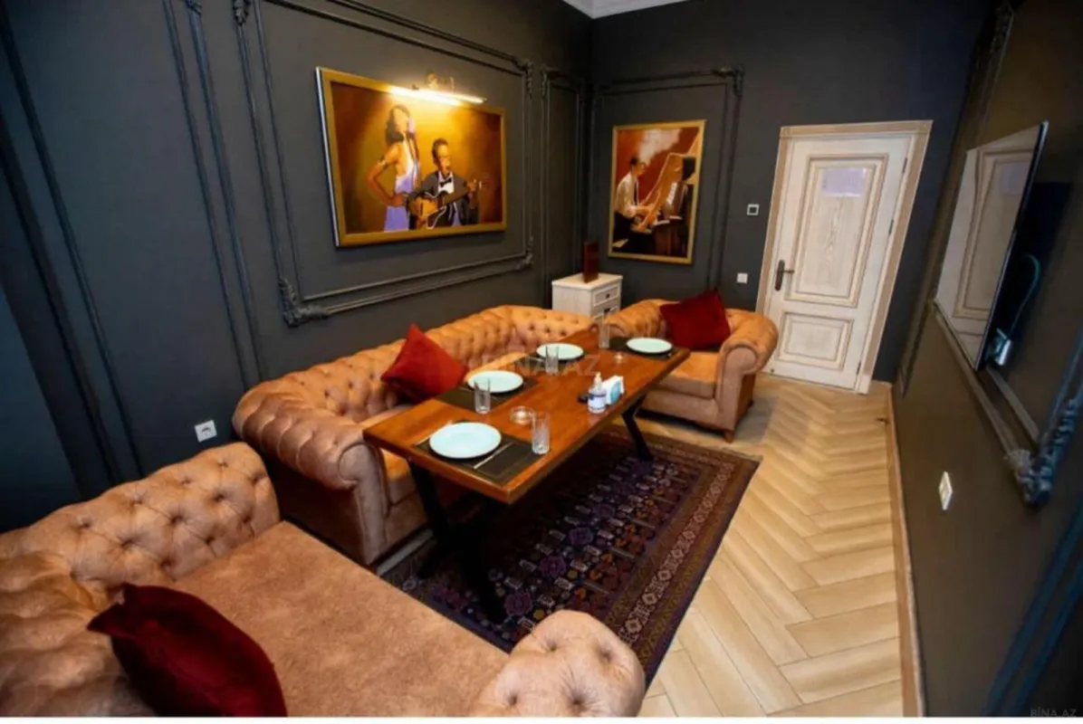 Satılır obyekt 270 m²