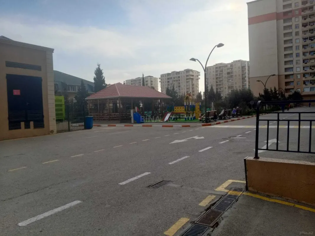 Satılır 2 otaqlı mənzil 54 m²